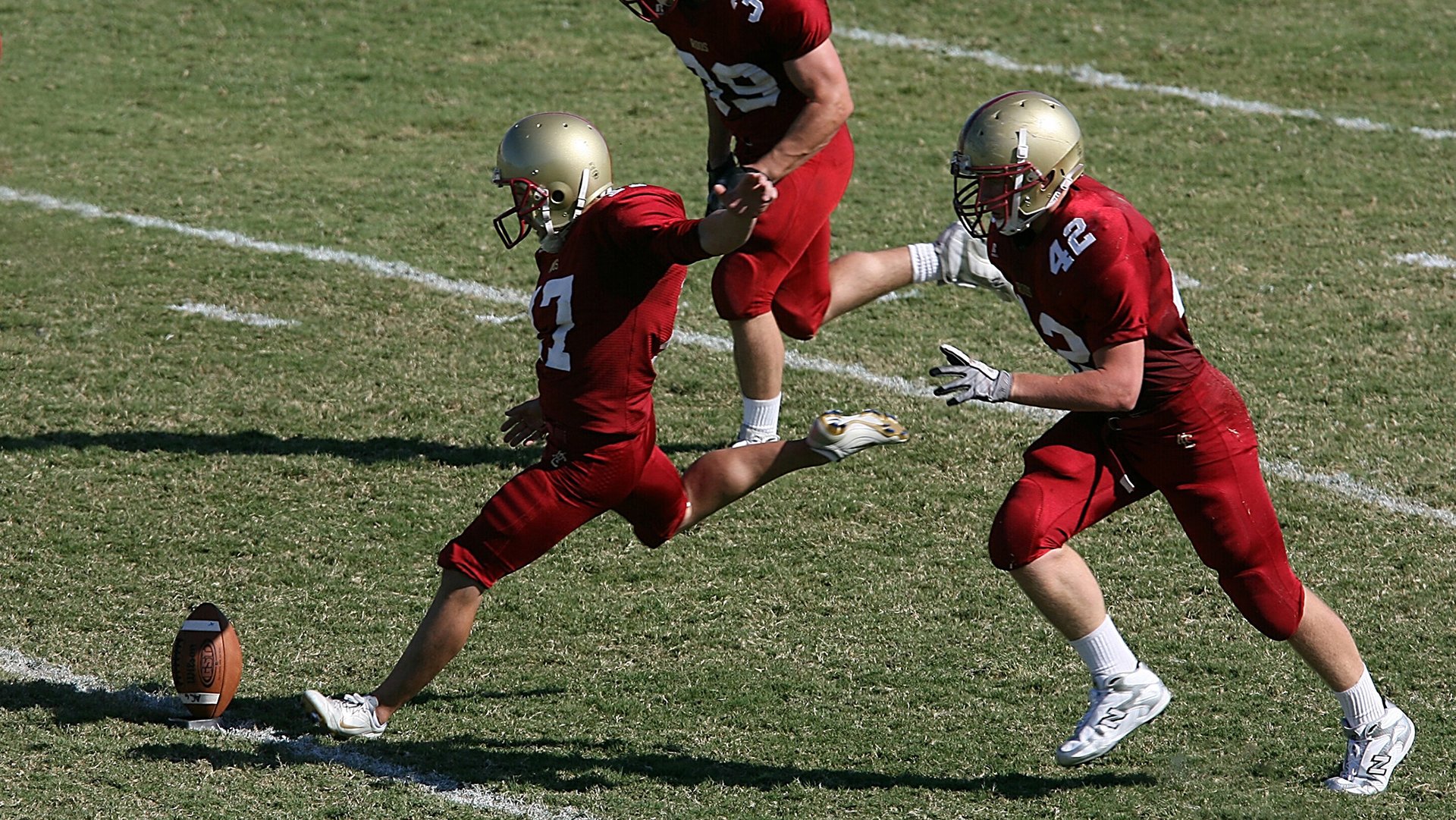 爱游戏体育网页版-划频划幅数据揭示技术差异，如何定性的画幅频特性曲线