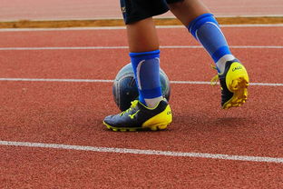 爱游戏大厅官网-球队是否更倾向利用定位球制造边路进攻机会，球队是否更倾向利用定位球制造边路进攻机会